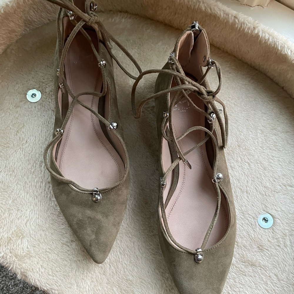 Marc Fisher Ltd Woman’s Ballerina Style Suede Flats in SZ 7